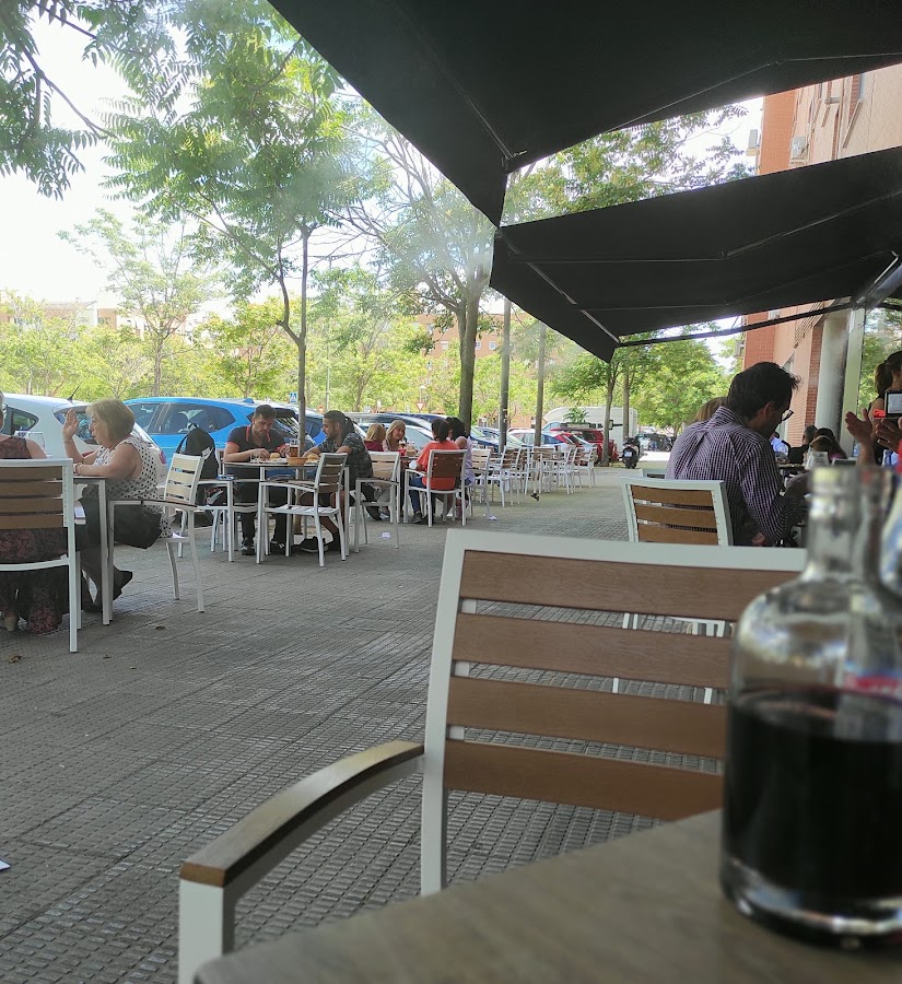 Amares Coslada Restaurante