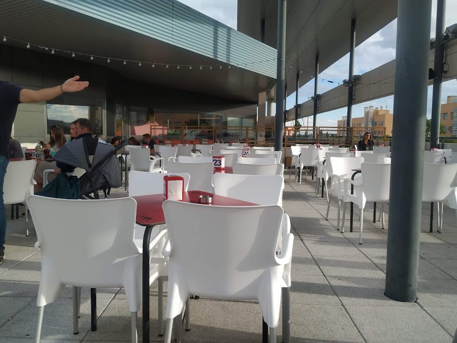 Bar restaurante Tin & Joy