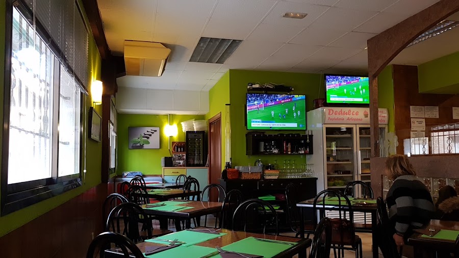Cafetería Restaurante El Trebol