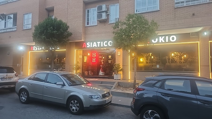 Restaurante Asiático Tokio