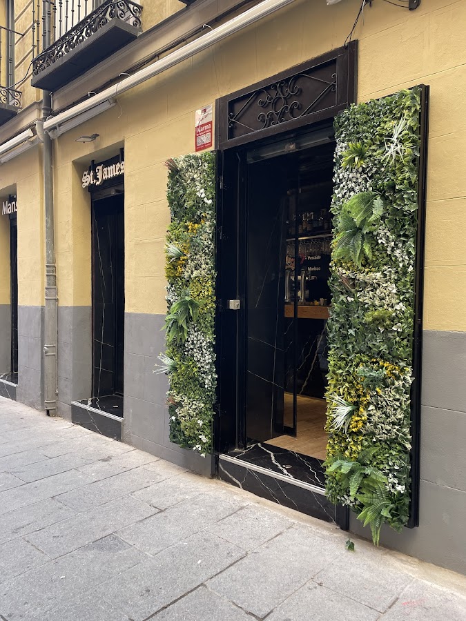 St.James l Paella Madrid